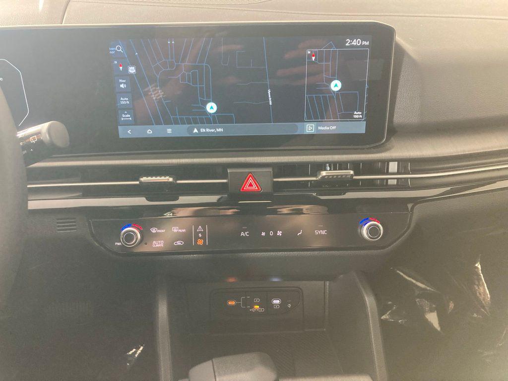 new 2026 Kia Sportage car, priced at $35,915