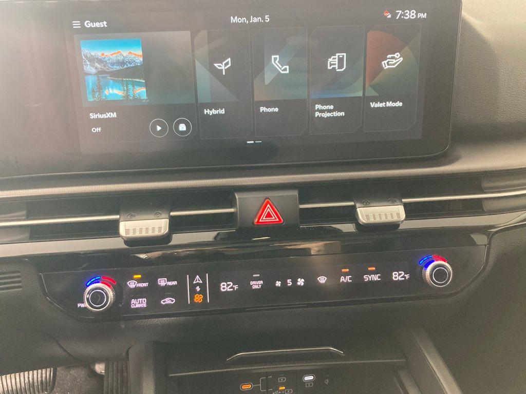 new 2026 Kia Sportage Hybrid car, priced at $34,105