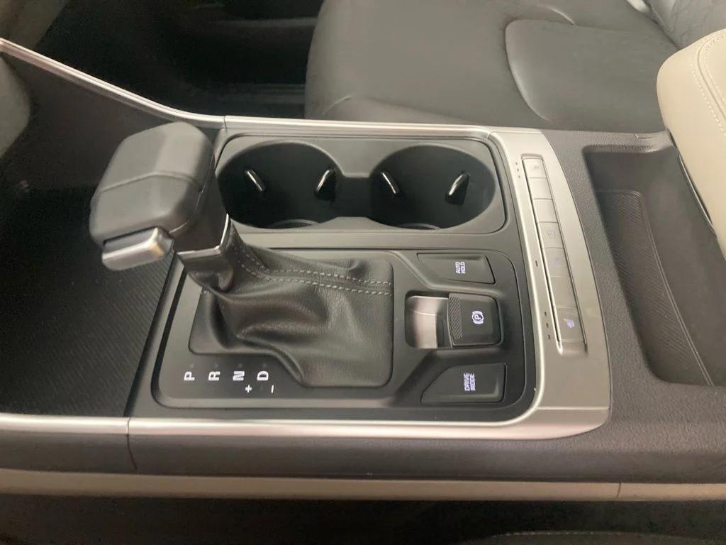 new 2026 Kia Carnival car, priced at $37,880