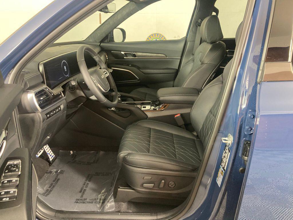 new 2025 Kia Telluride car, priced at $49,030
