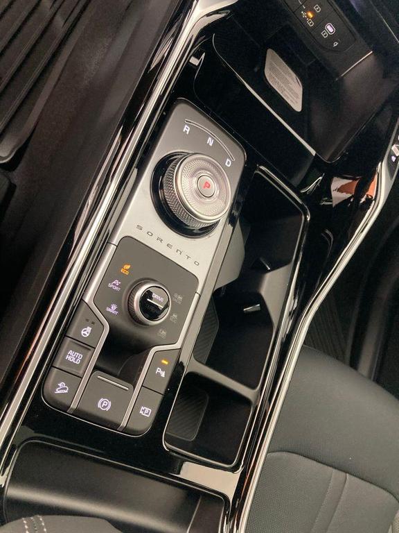 new 2026 Kia Sorento Hybrid car, priced at $44,520