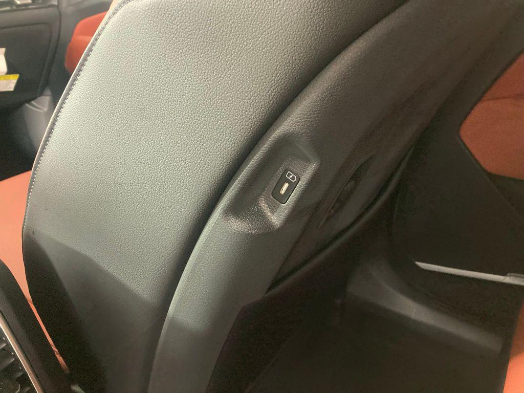 new 2026 Kia Sportage Hybrid car, priced at $39,105