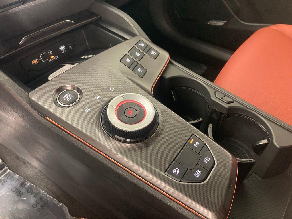 new 2026 Kia Sportage Hybrid car, priced at $39,105