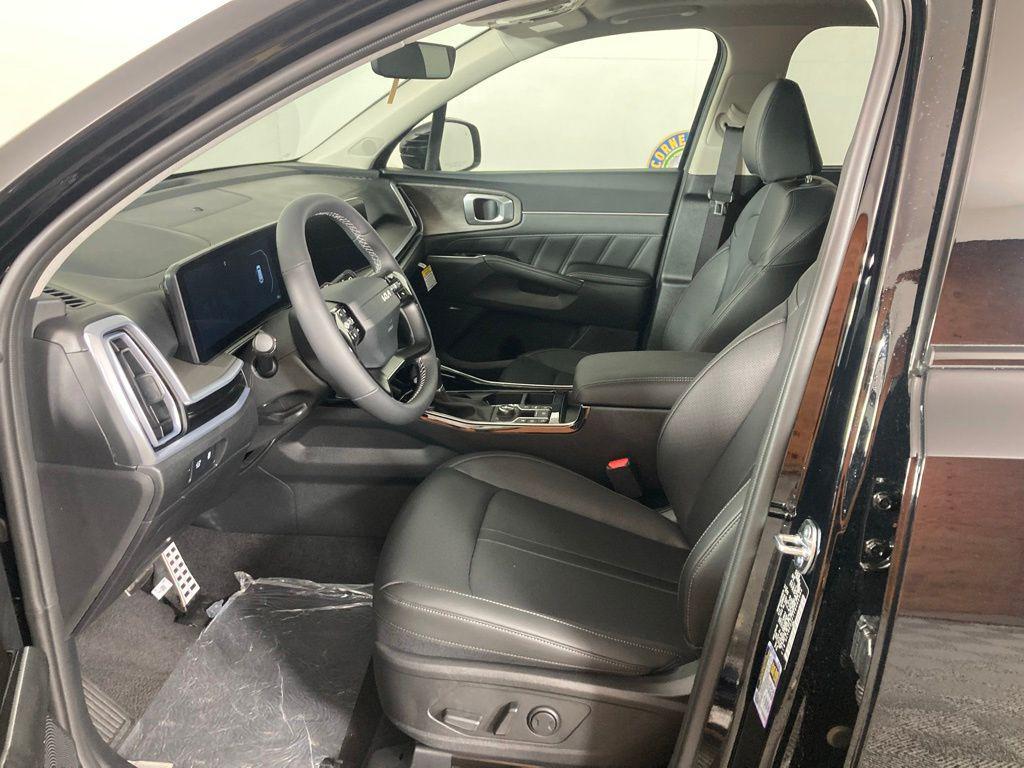 new 2026 Kia Sorento car, priced at $41,725