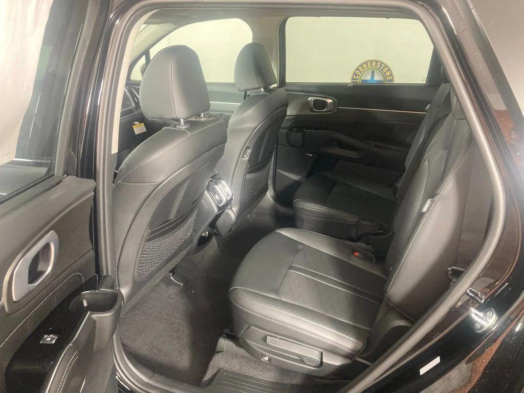 new 2026 Kia Sorento car, priced at $42,075
