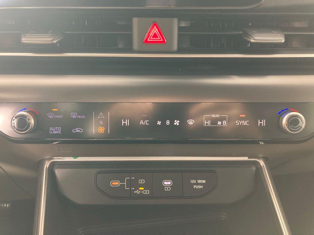 new 2026 Kia Carnival car, priced at $38,920