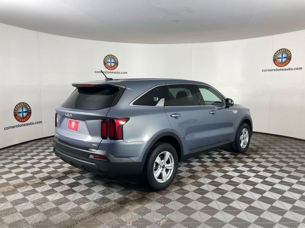 used 2023 Kia Sorento car, priced at $22,989