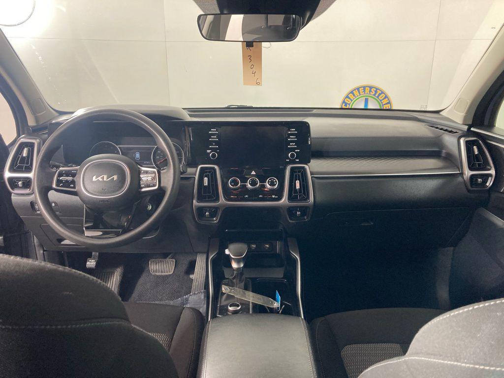 used 2023 Kia Sorento car, priced at $22,989