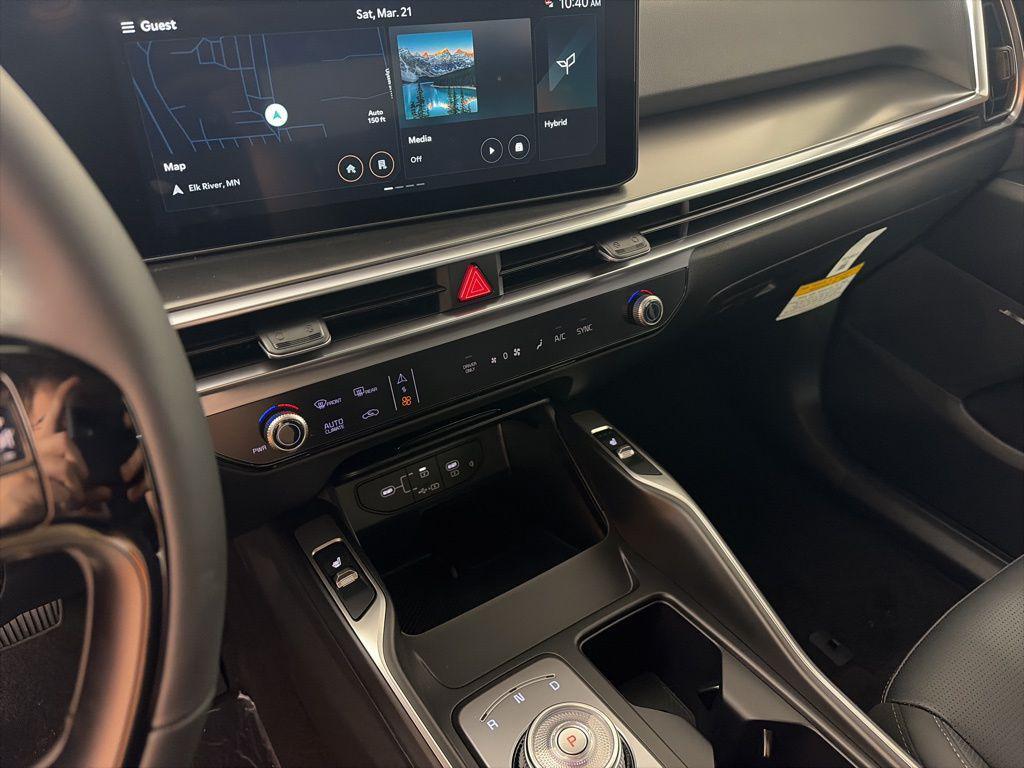 new 2026 Kia Sorento Hybrid car, priced at $40,150