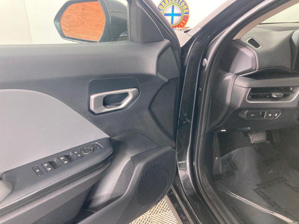 new 2025 Kia K4 car, priced at $23,330