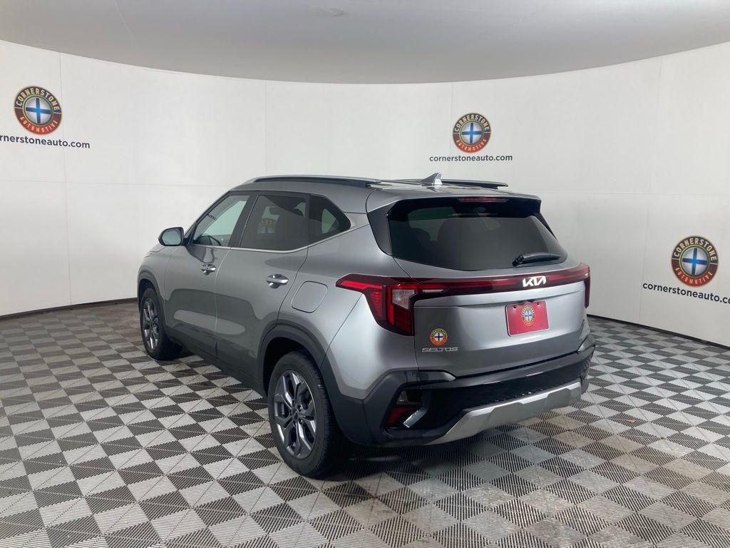 used 2024 Kia Seltos car, priced at $23,249