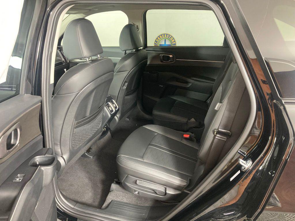 new 2026 Kia Sorento car, priced at $40,800