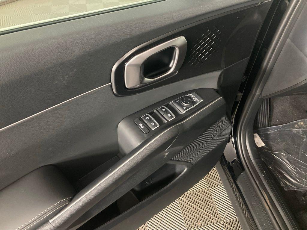 new 2026 Kia Sorento car, priced at $35,075