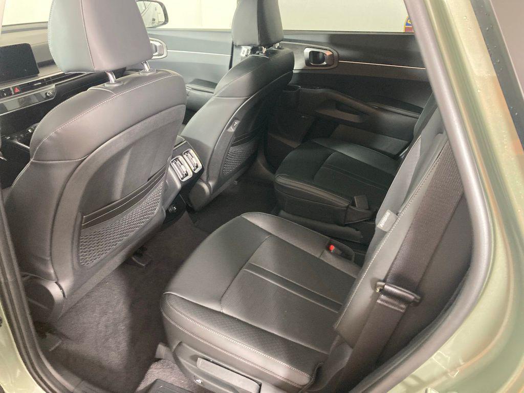 new 2026 Kia Sorento car, priced at $40,350