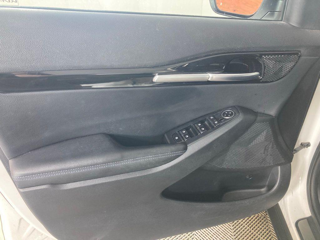 used 2023 Kia Seltos car, priced at $22,802