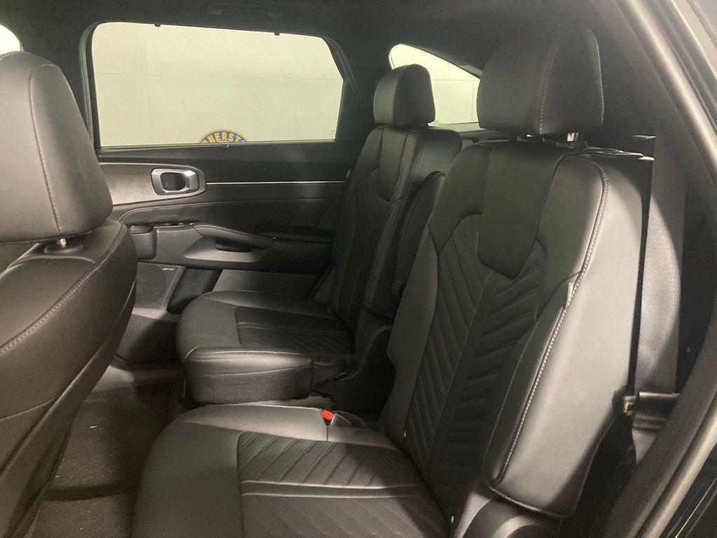 new 2026 Kia Sorento car, priced at $42,800
