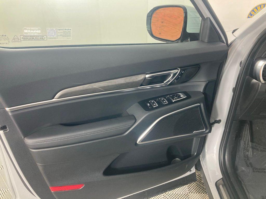 new 2025 Kia Telluride car, priced at $49,290