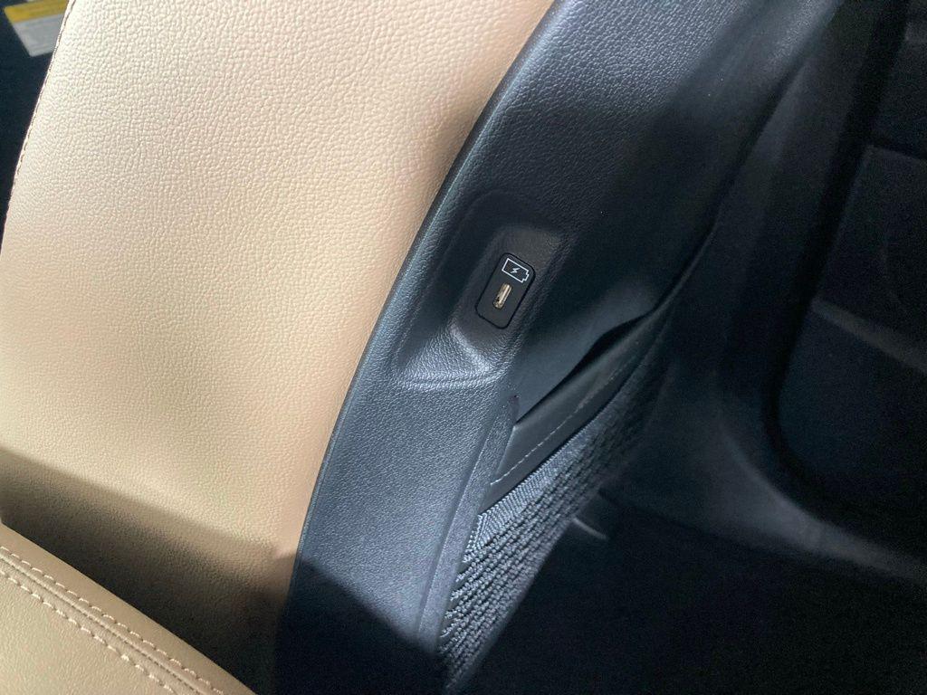 new 2026 Kia Sorento car, priced at $44,670