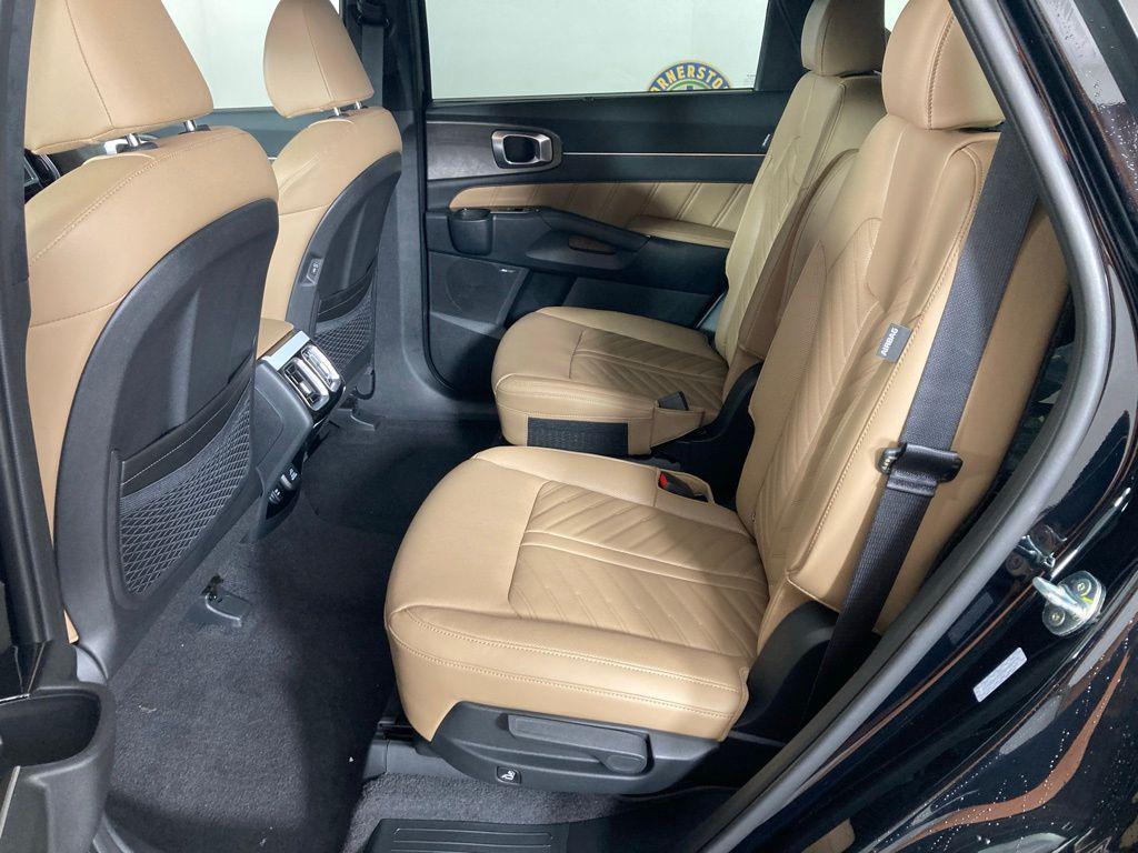 new 2026 Kia Sorento car, priced at $44,670