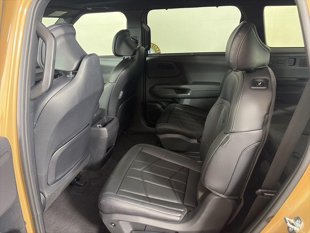 new 2027 Kia Telluride car, priced at $49,095