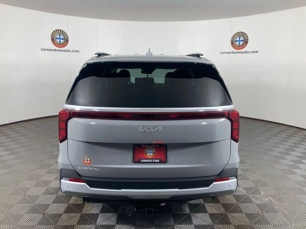 new 2026 Kia Carnival car, priced at $41,195