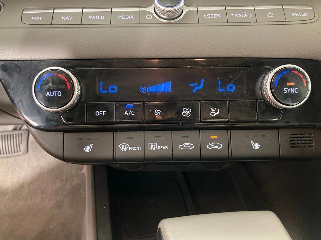 used 2025 Hyundai Elantra car, priced at $22,214