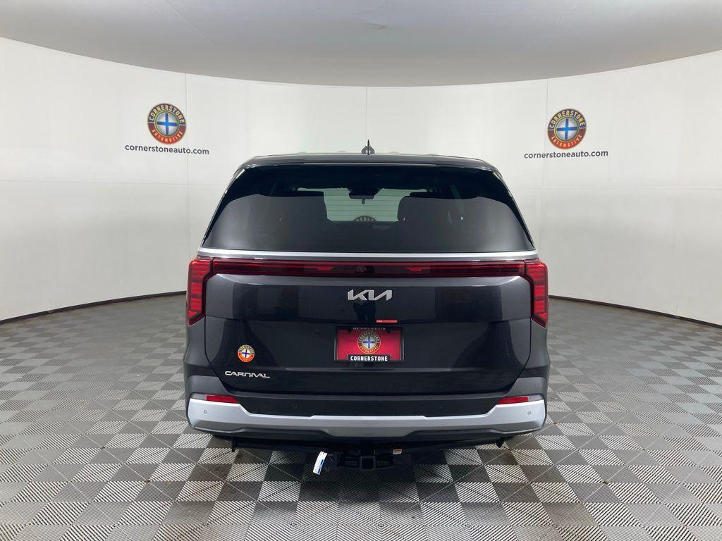 new 2026 Kia Carnival car, priced at $38,650
