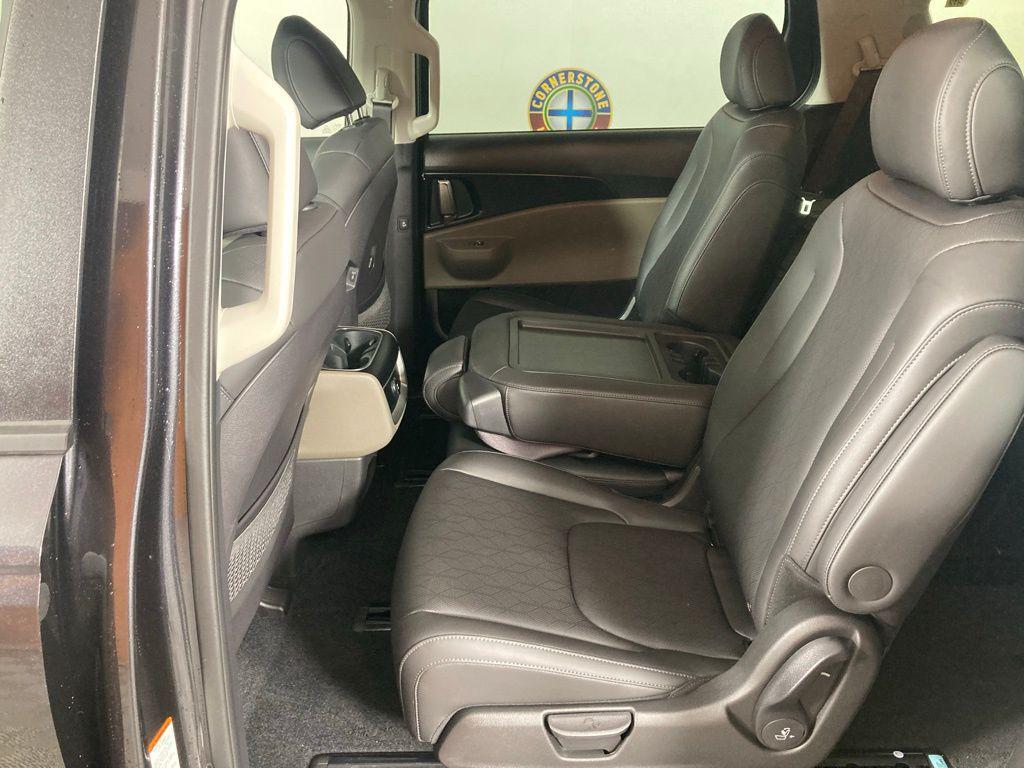 new 2026 Kia Carnival car, priced at $38,650