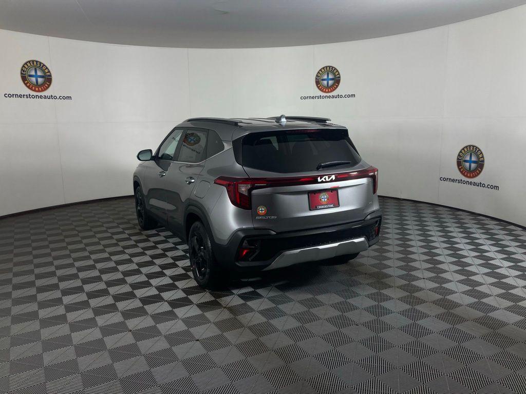 new 2026 Kia Seltos car, priced at $28,100