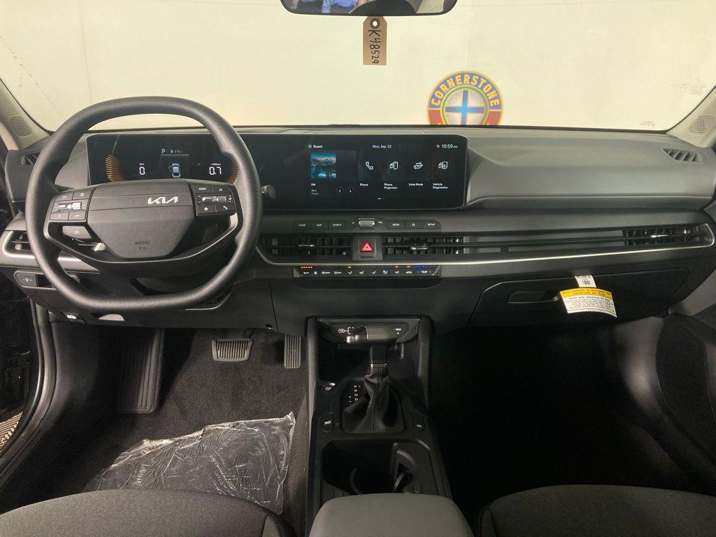 new 2025 Kia K4 car, priced at $22,165