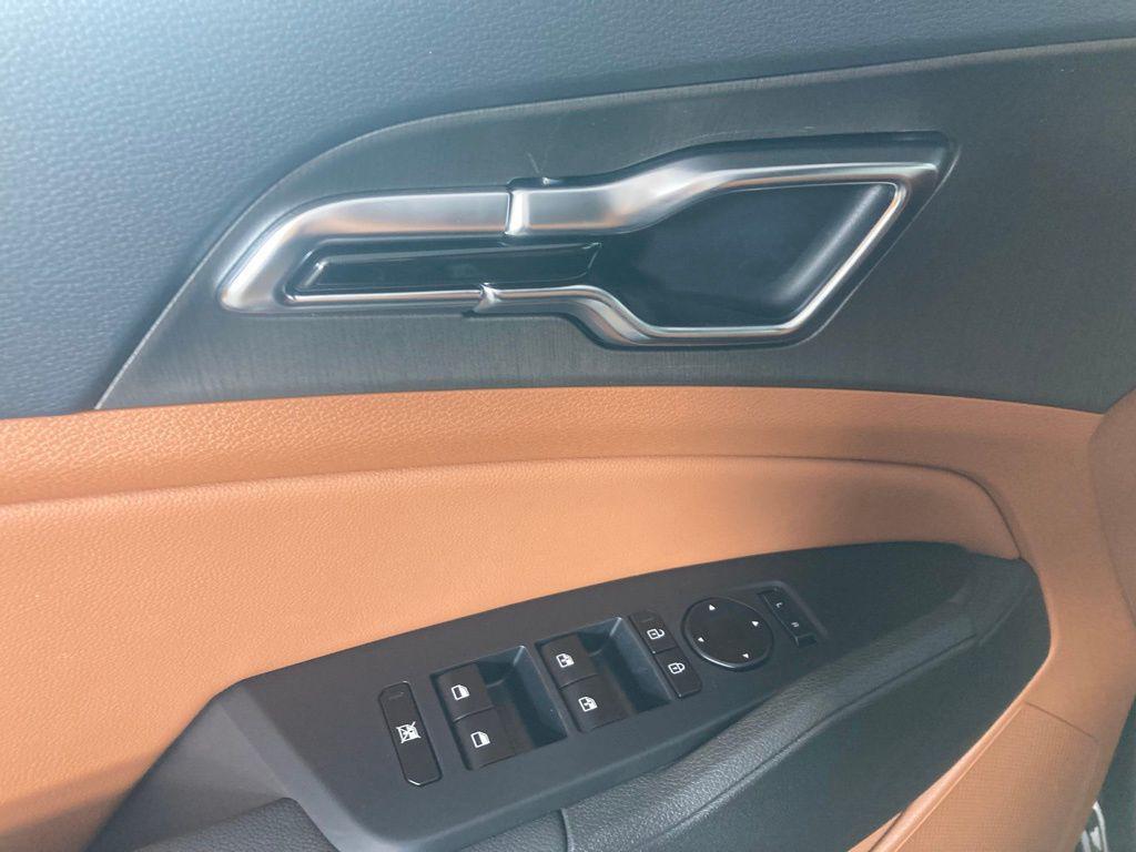 new 2026 Kia Sportage car, priced at $35,269