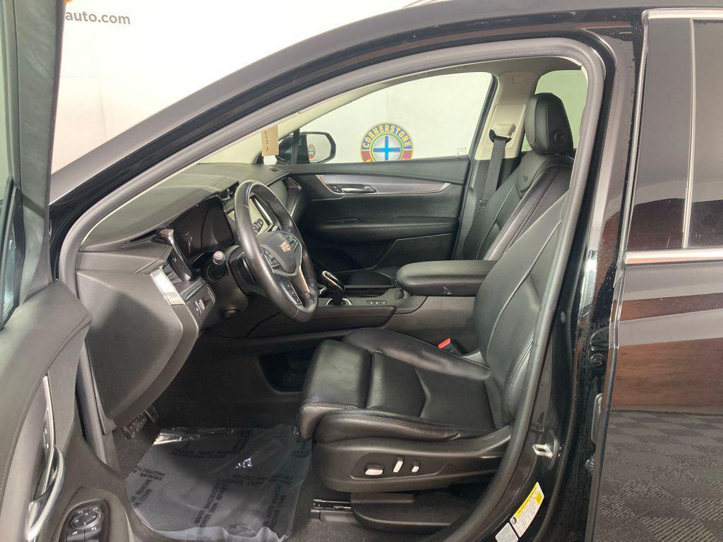 used 2017 Cadillac XT5 car, priced at $16,780