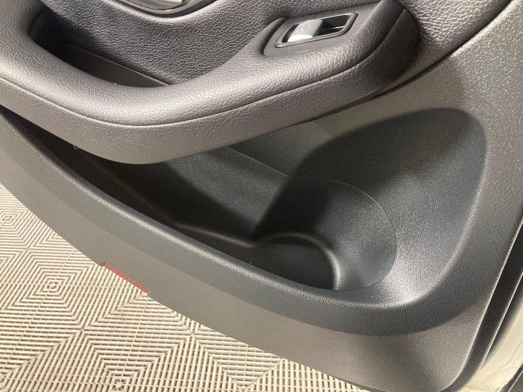 used 2017 Mercedes-Benz GLC 300 car, priced at $18,192