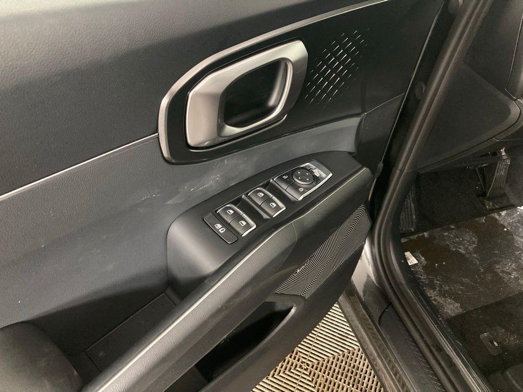 new 2026 Kia Sorento Hybrid car, priced at $41,100