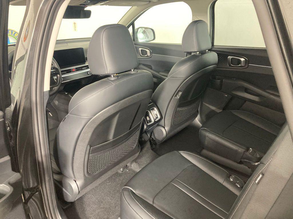 new 2026 Kia Sorento Hybrid car, priced at $41,100