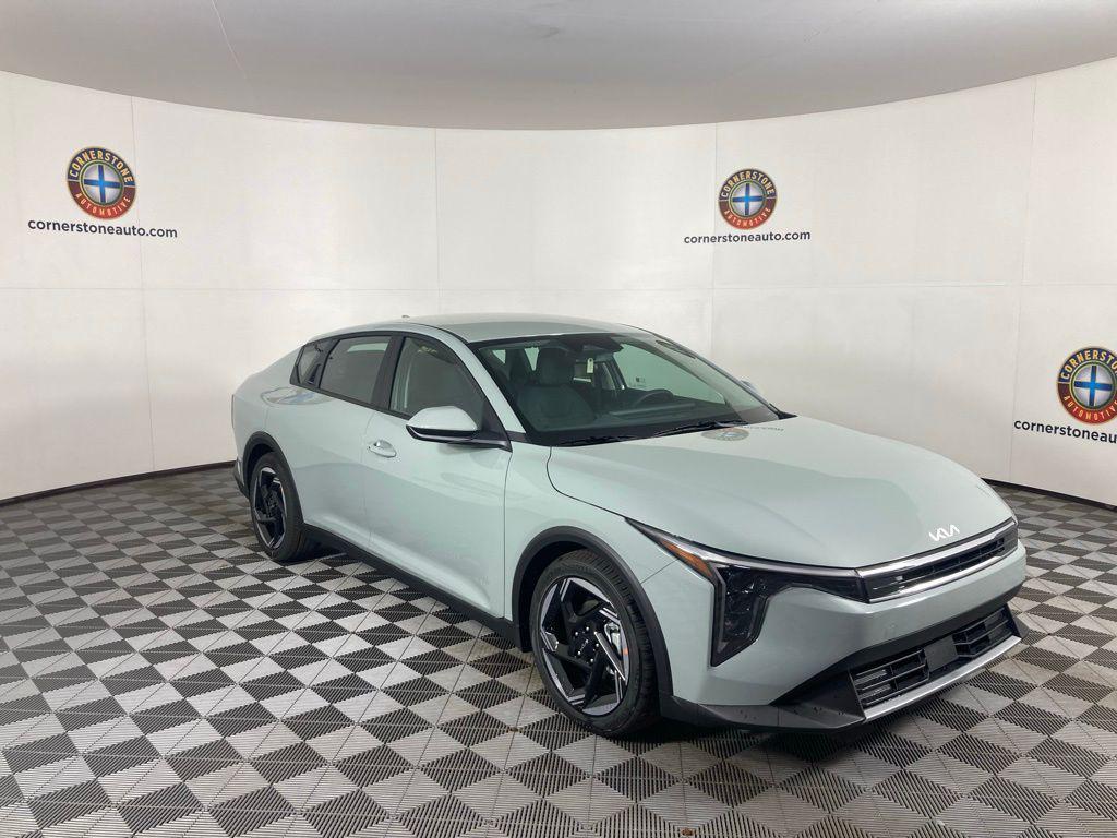 new 2025 Kia K4 car, priced at $23,255