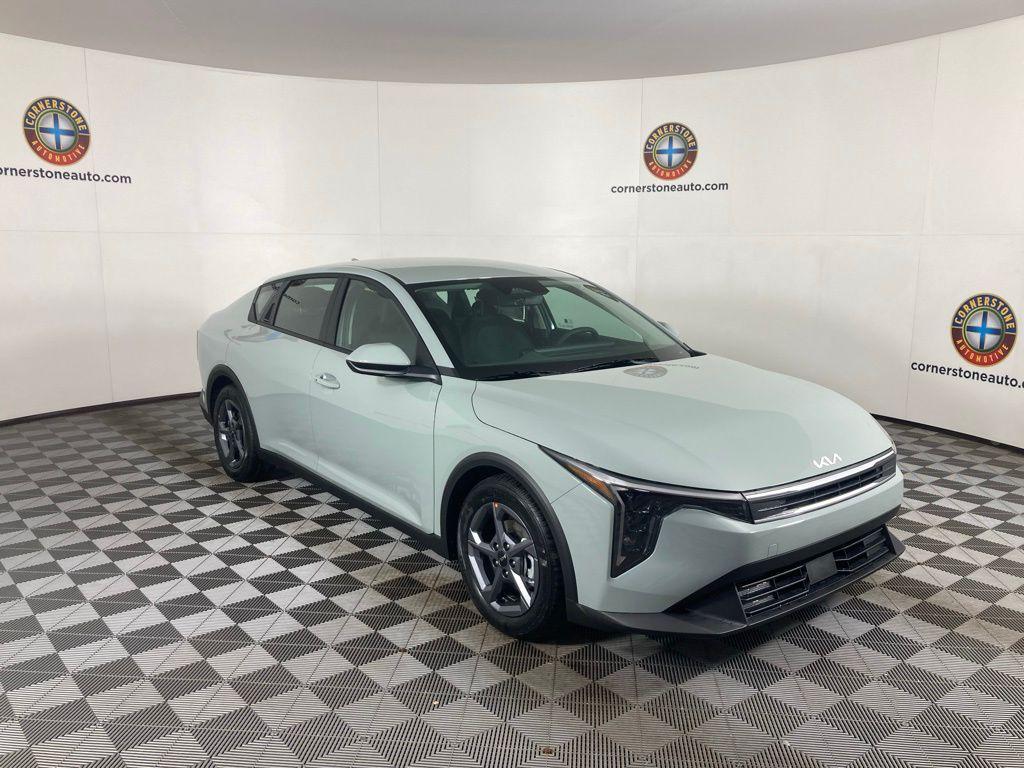 new 2025 Kia K4 car, priced at $22,885