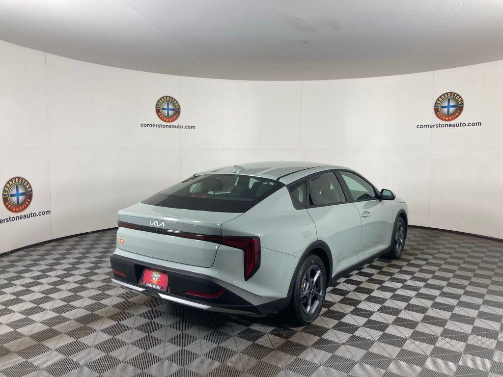 new 2025 Kia K4 car, priced at $22,885