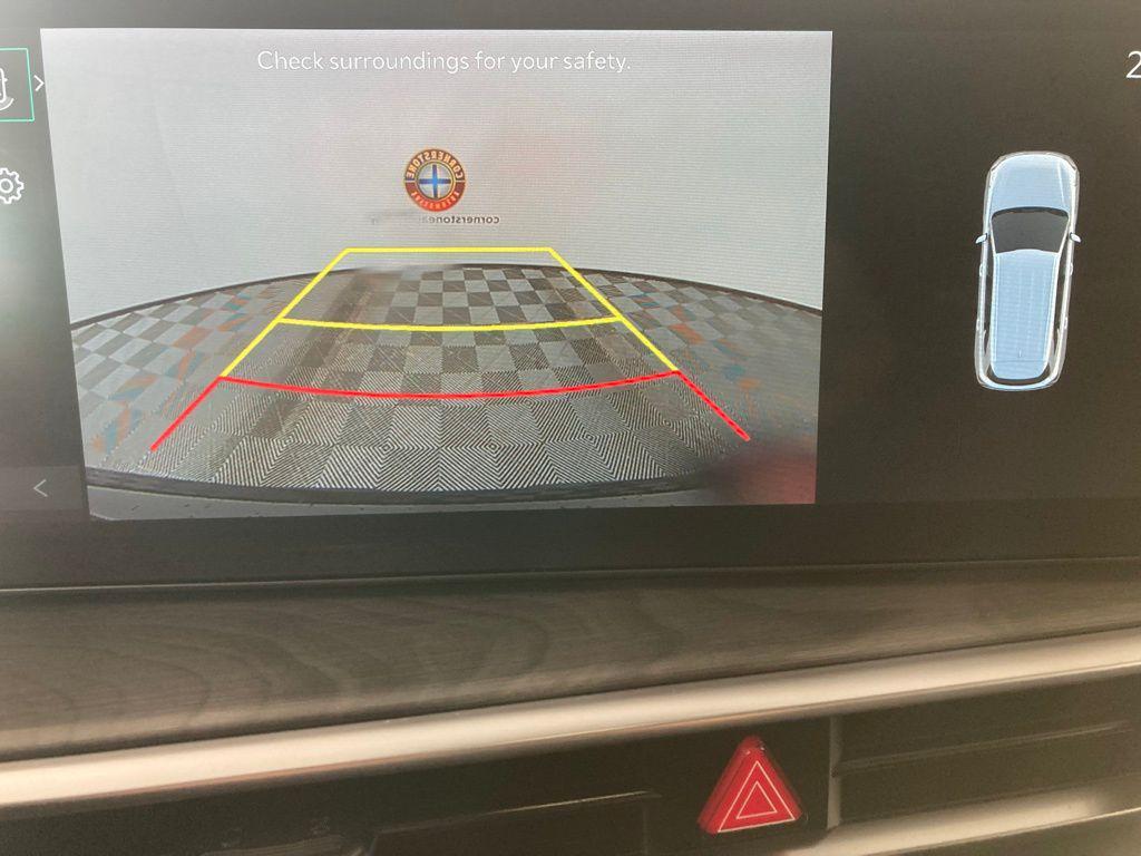 used 2024 Kia Sorento car, priced at $32,782