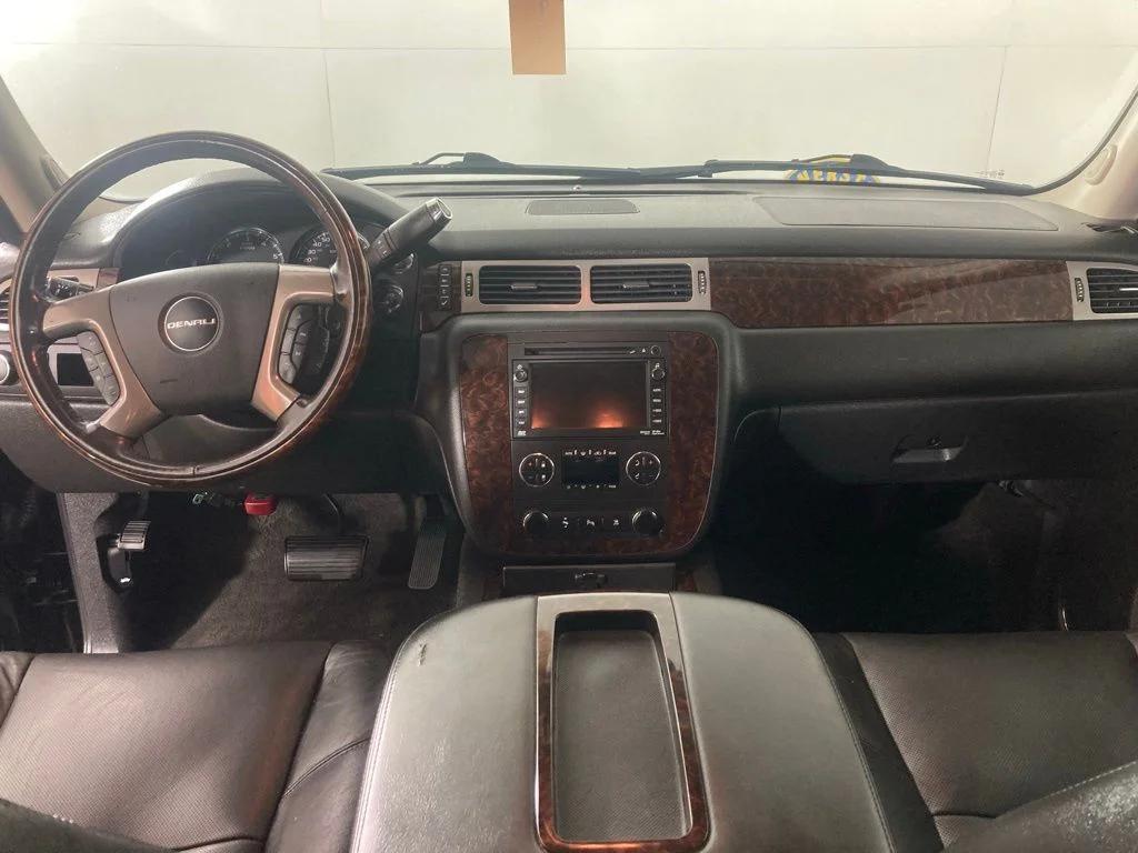 used 2011 GMC Yukon XL car, priced at $13,241