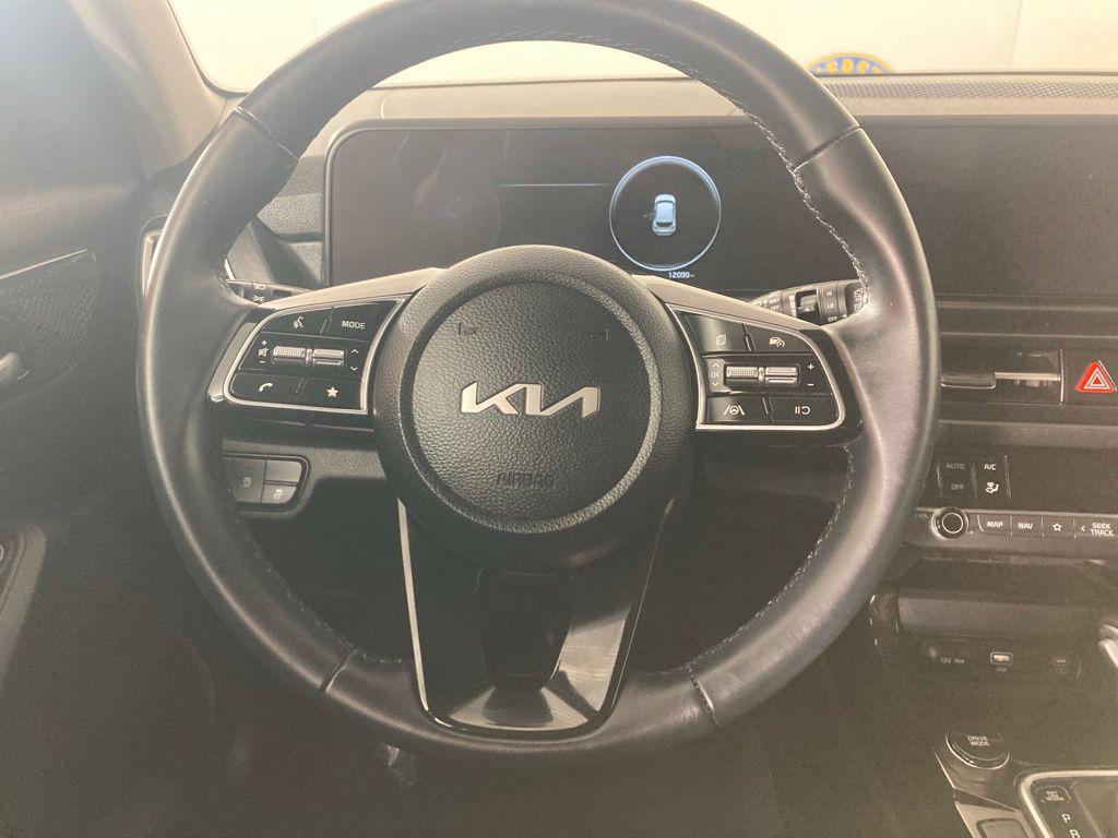 used 2024 Kia Seltos car, priced at $25,490