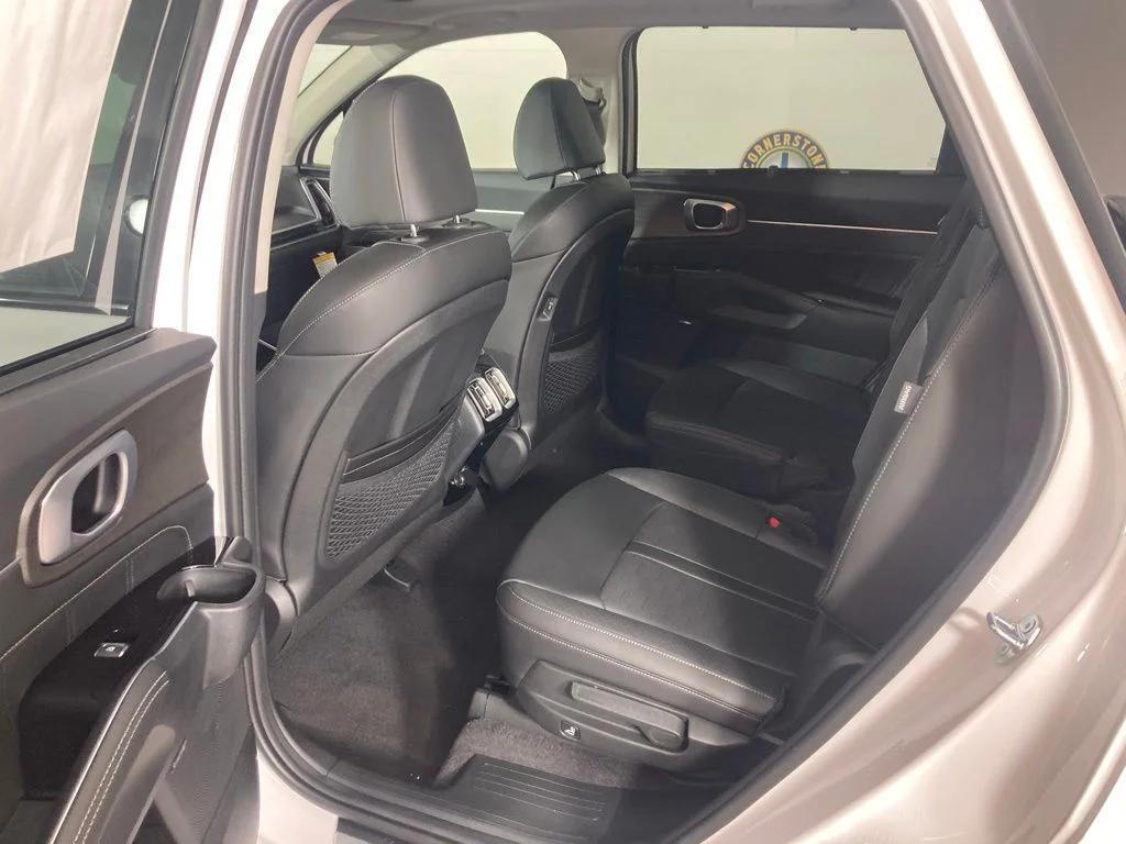 new 2026 Kia Sorento car, priced at $42,570