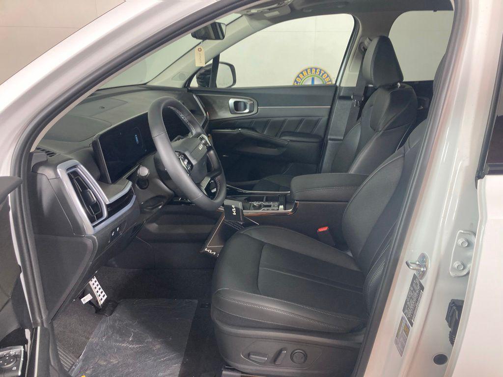 new 2026 Kia Sorento car, priced at $42,220