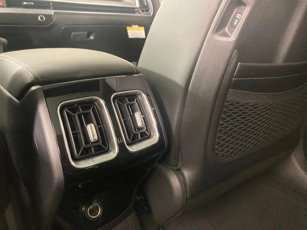 new 2026 Kia Sorento car, priced at $42,570