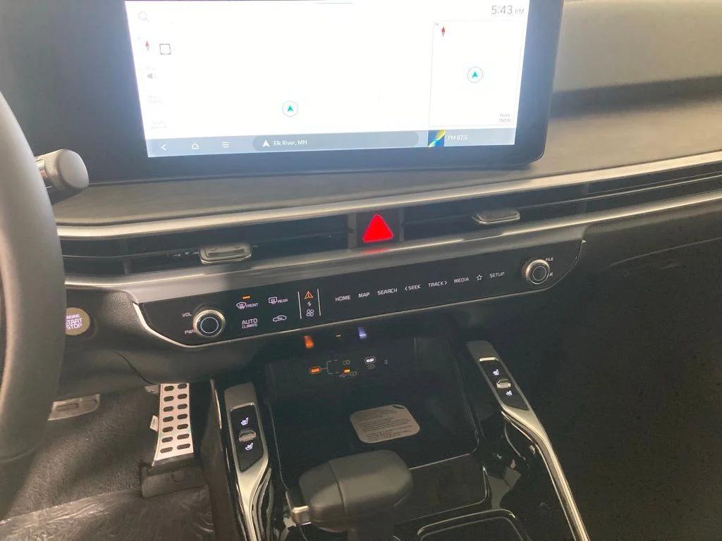 new 2026 Kia Sorento car, priced at $42,570