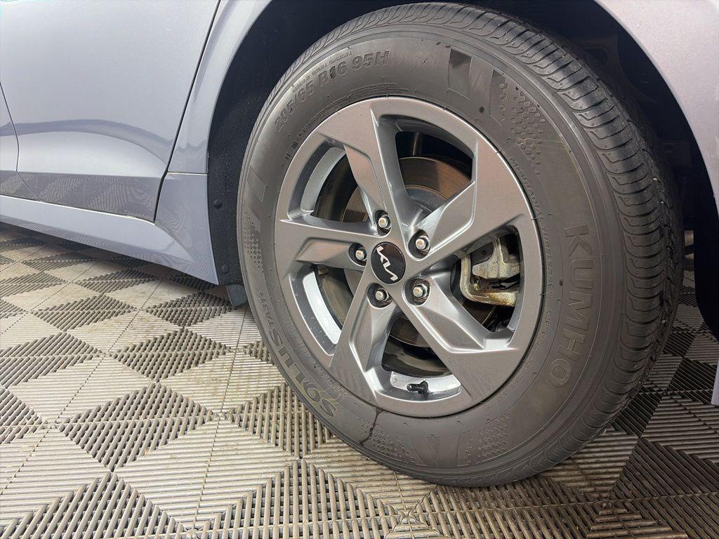 used 2023 Kia K5 car, priced at $23,301