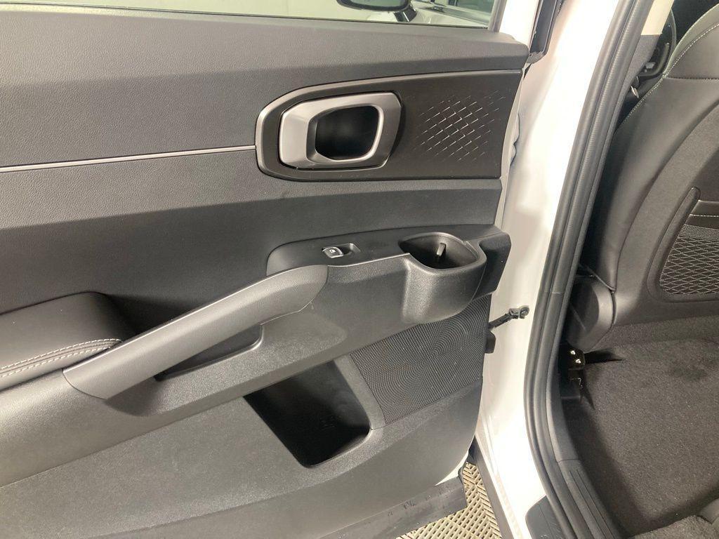 new 2026 Kia Sorento car, priced at $36,895