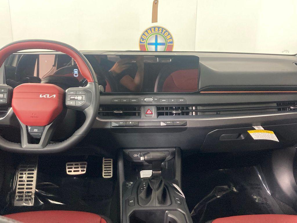 new 2025 Kia K4 car, priced at $28,675