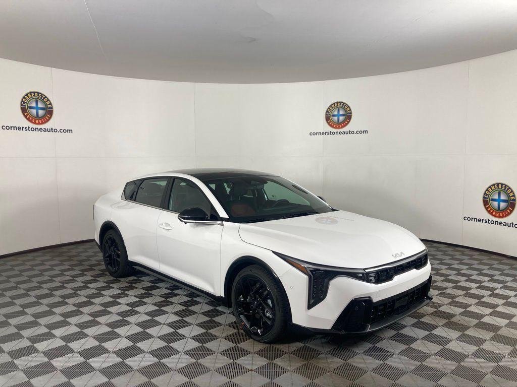 new 2025 Kia K4 car, priced at $28,675