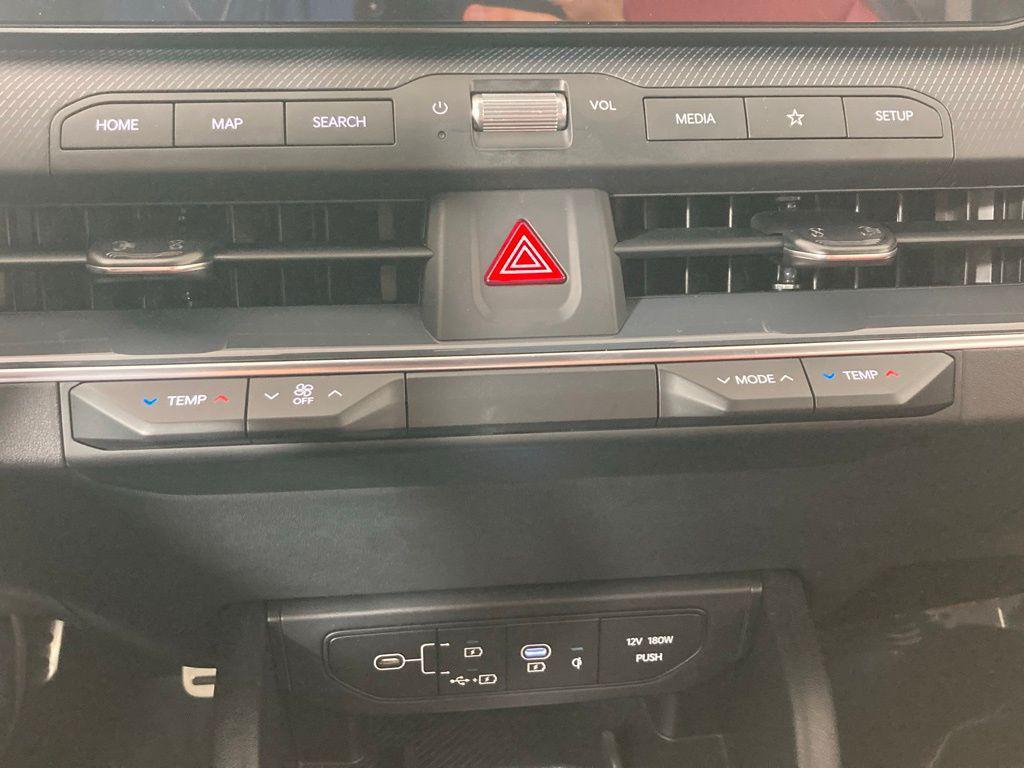 new 2025 Kia K4 car, priced at $28,675